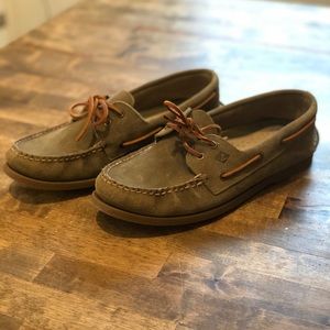 Sperry Top Sider boat shoes
